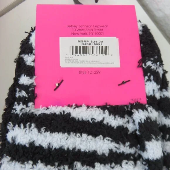 Betsey Johnson Lounge Socks 3 pairs / Low cuts 6 pairs - Picture 9 of 9